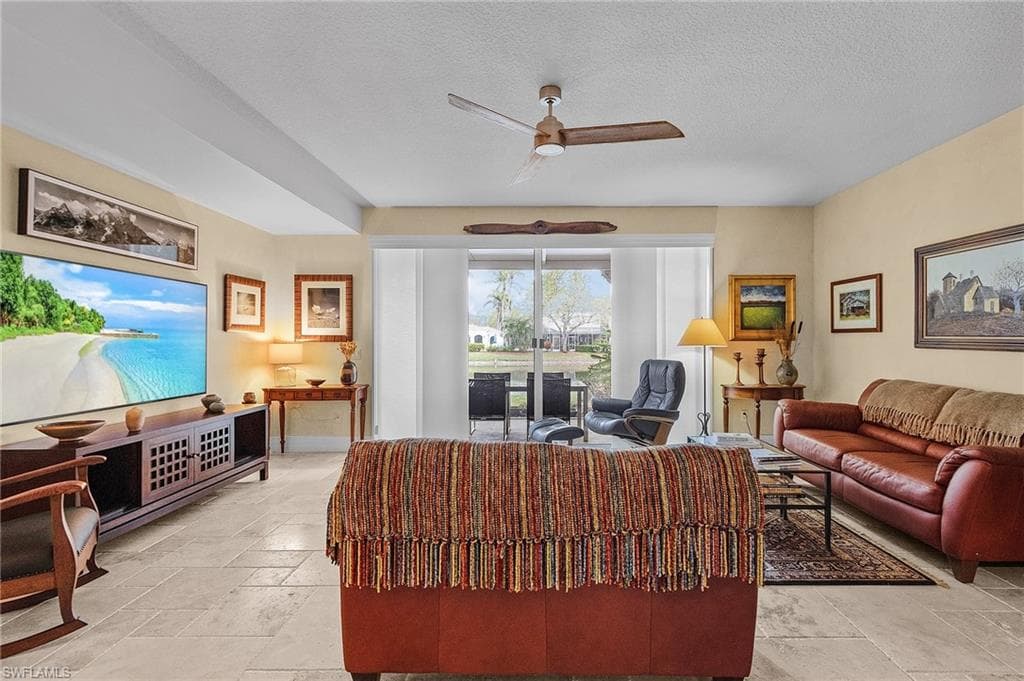 5677 Cove Cir, Naples, FL 34119-6