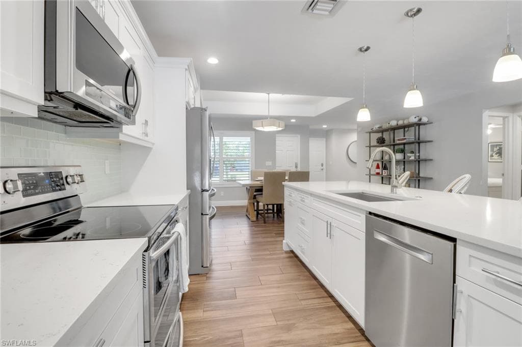 743 108th Ave N, Naples, FL 34108-21