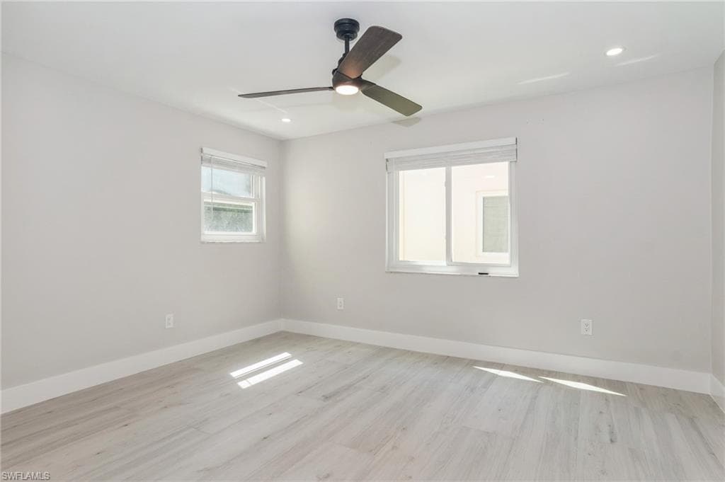 1155 Sandpiper St B3, Naples, FL 34102-12