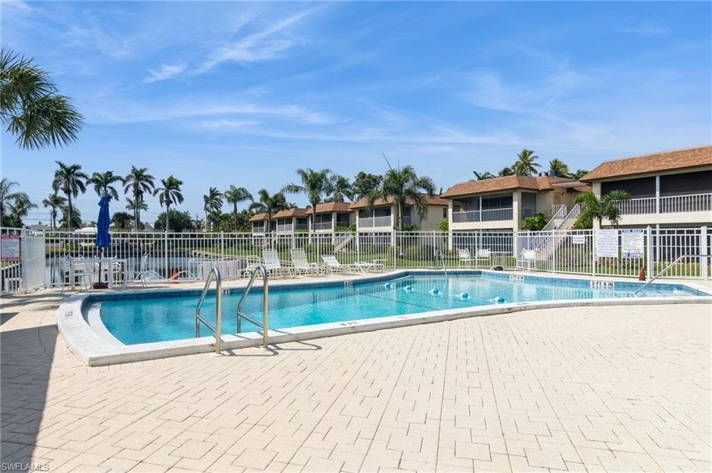 1155 Sandpiper St B3, Naples, FL 34102-22