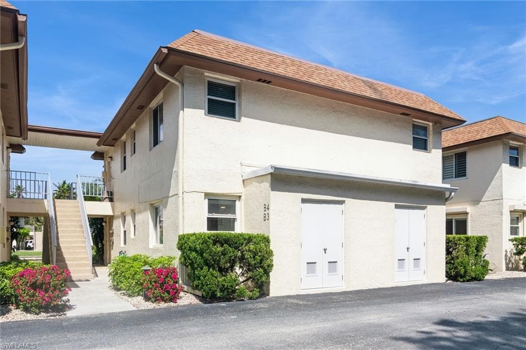 1155 Sandpiper St B3, Naples, FL 34102-2