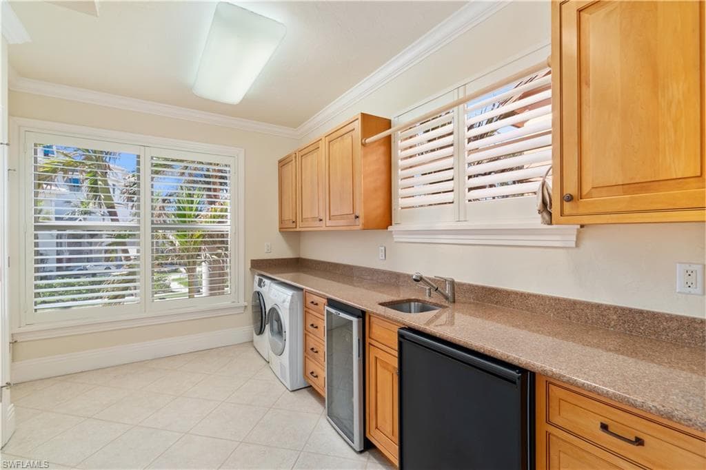 226 Barefoot Beach Blvd, Bonita Springs, FL 34134-34