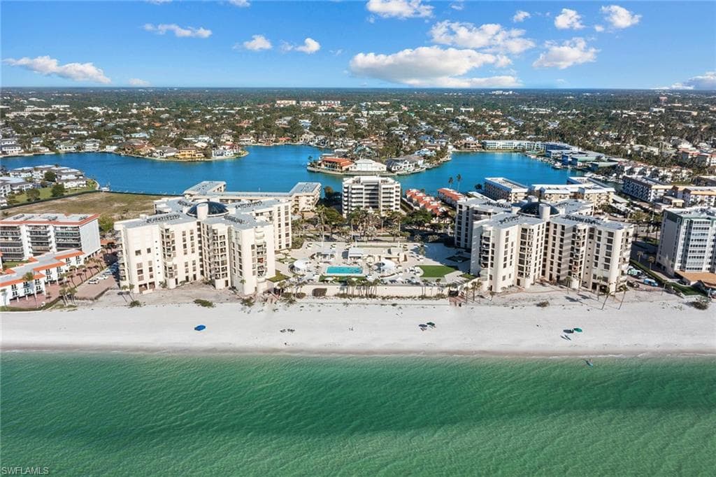 3100 Gulf Shore Blvd N 504, Naples, FL 34103-36
