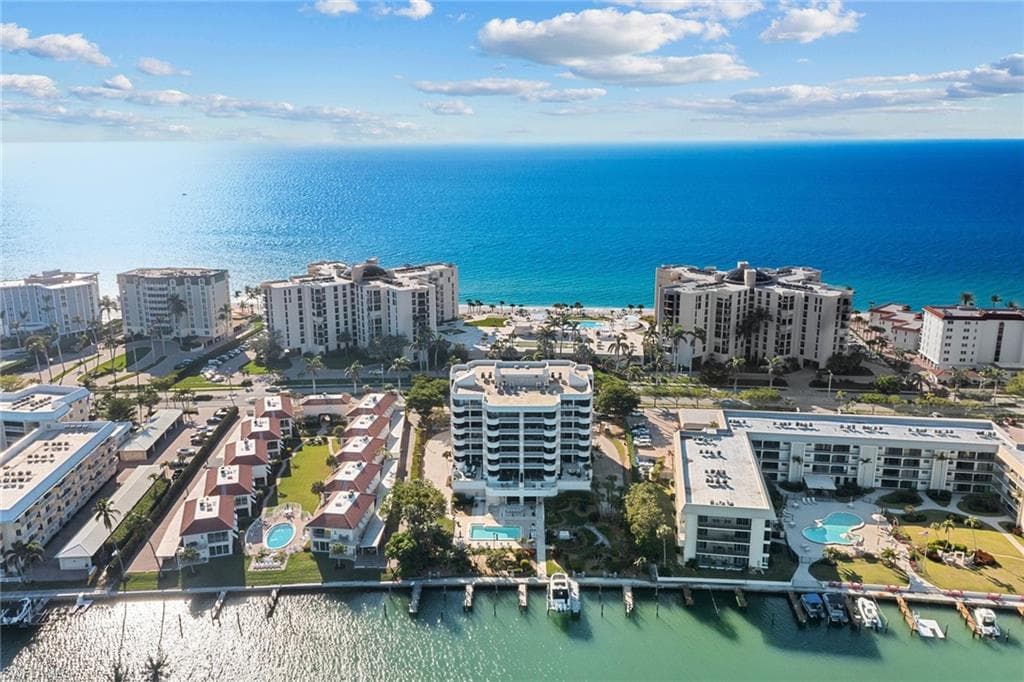 3100 Gulf Shore Blvd N 504, Naples, FL 34103-3