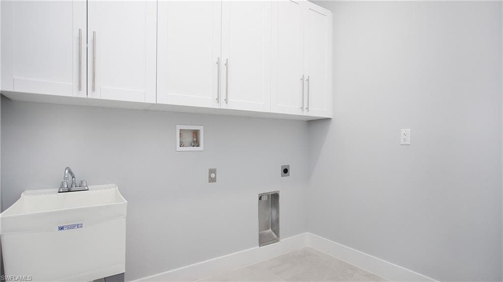 3808 43rd Pl, Cape Coral, FL 33993-31