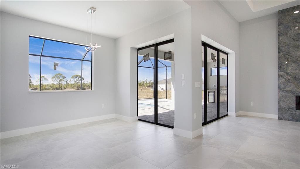 3808 43rd Pl, Cape Coral, FL 33993-34