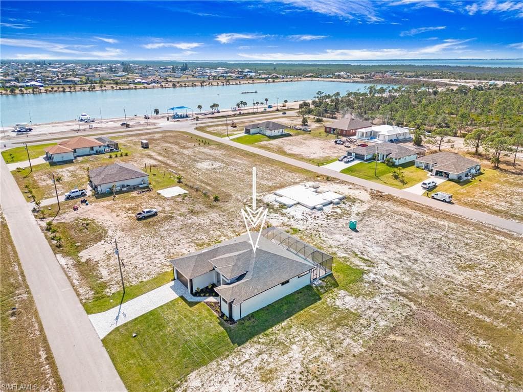 3808 43rd Pl, Cape Coral, FL 33993-4