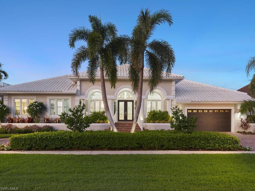 287 Meadowlark Ct, Marco Island, FL 34145-1