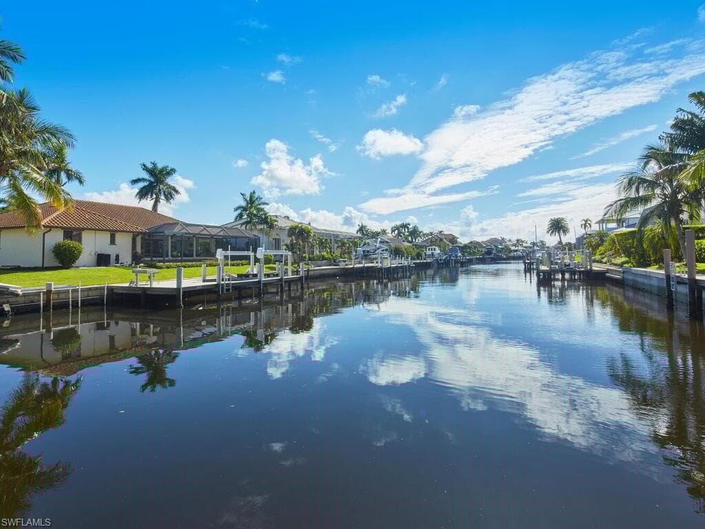 287 Meadowlark Ct, Marco Island, FL 34145-38