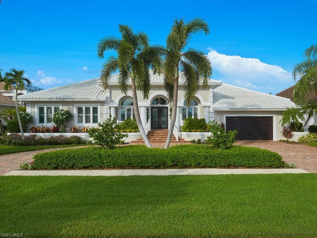 287 Meadowlark Ct, Marco Island, FL 34145-3