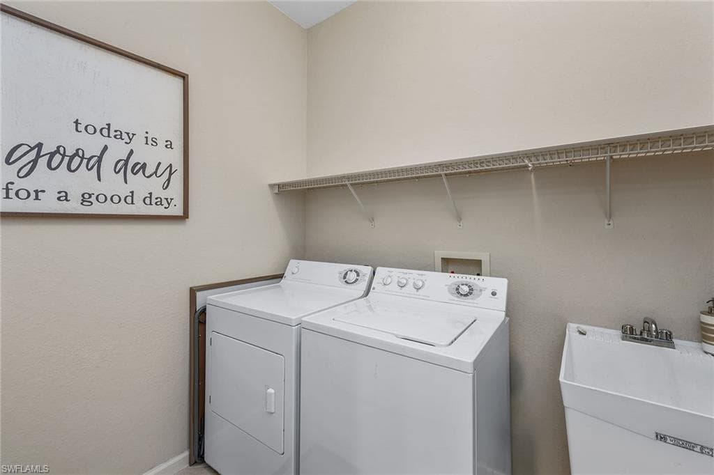 3945 Deer Crossing Ct 203, Naples, FL 34114-21