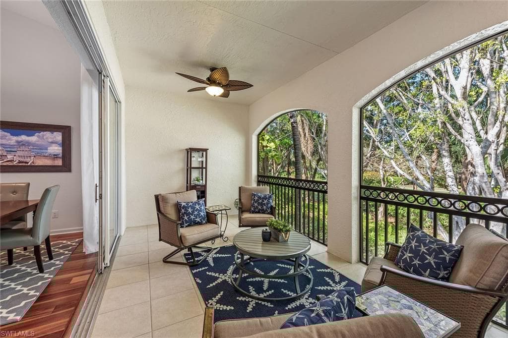 3945 Deer Crossing Ct 203, Naples, FL 34114-25
