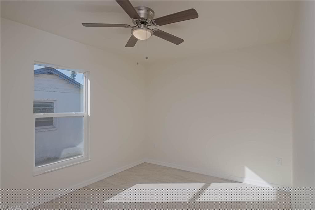 2120 French St, Fort Myers, FL 33916-15