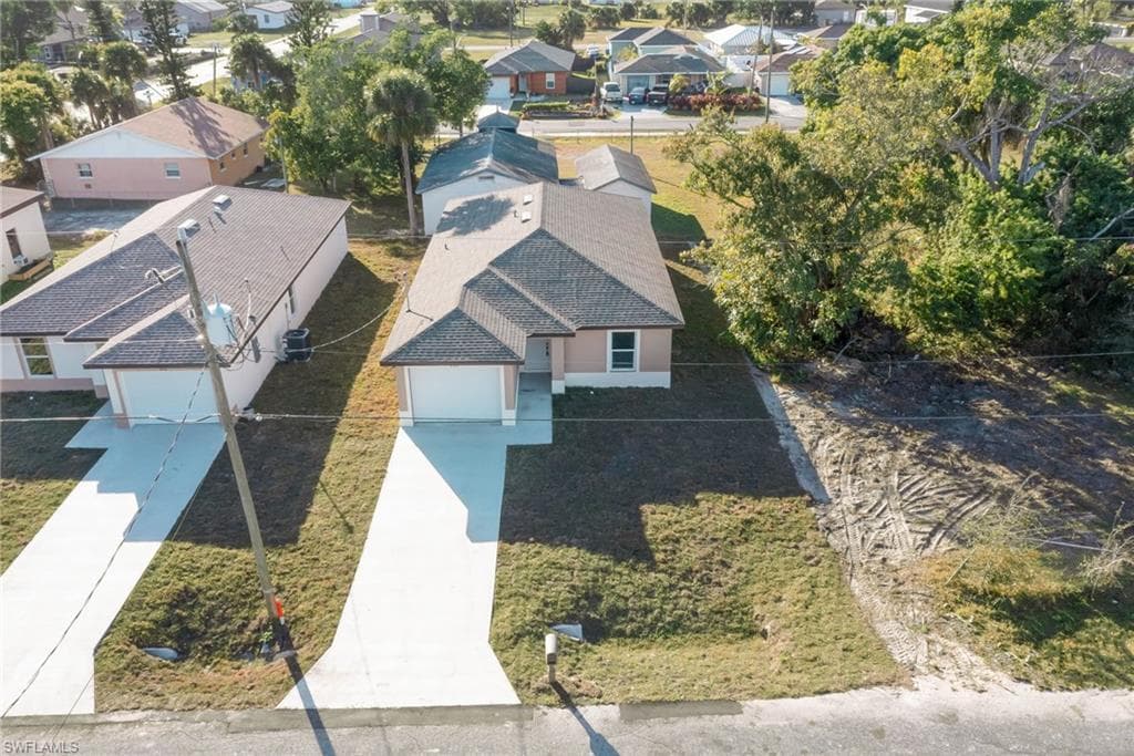 2120 French St, Fort Myers, FL 33916-4