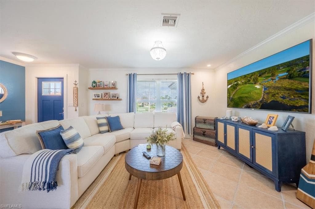 326 Sand Hill St, Marco Island, FL 34145-9