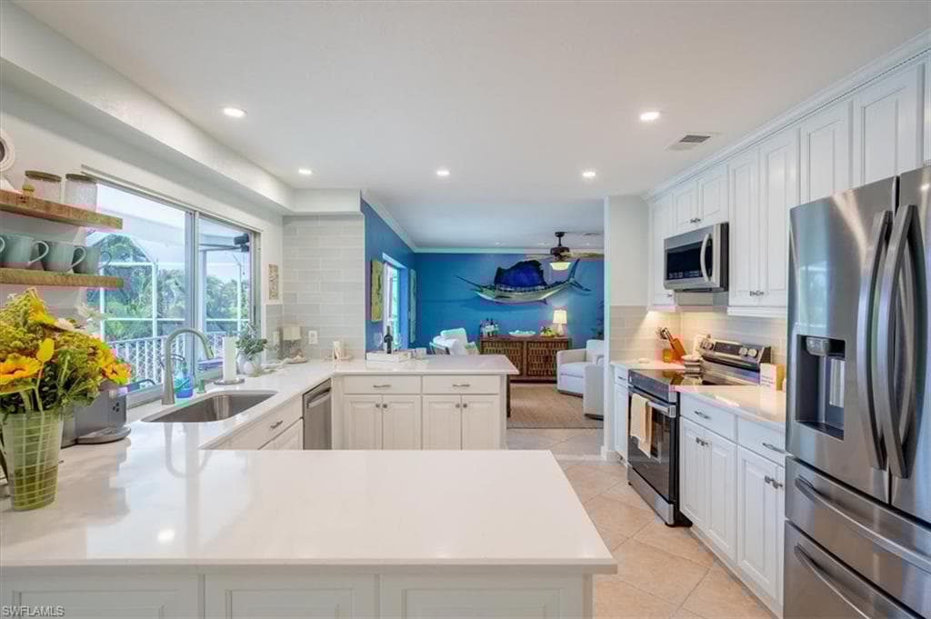 326 Sand Hill St, Marco Island, FL 34145-21