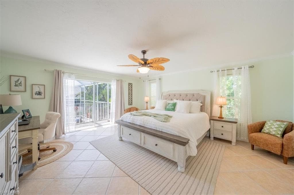 326 Sand Hill St, Marco Island, FL 34145-24