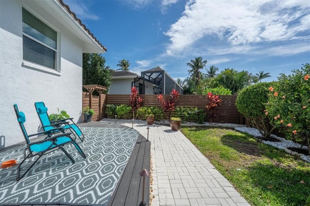 326 Sand Hill St, Marco Island, FL 34145-38
