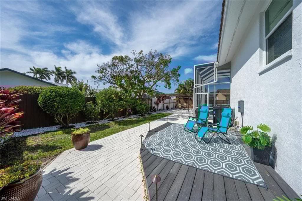 326 Sand Hill St, Marco Island, FL 34145-39