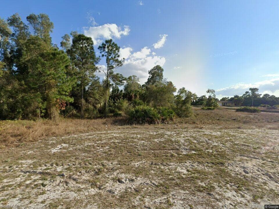 3419 37th St SW, Lehigh Acres, FL 33976-1