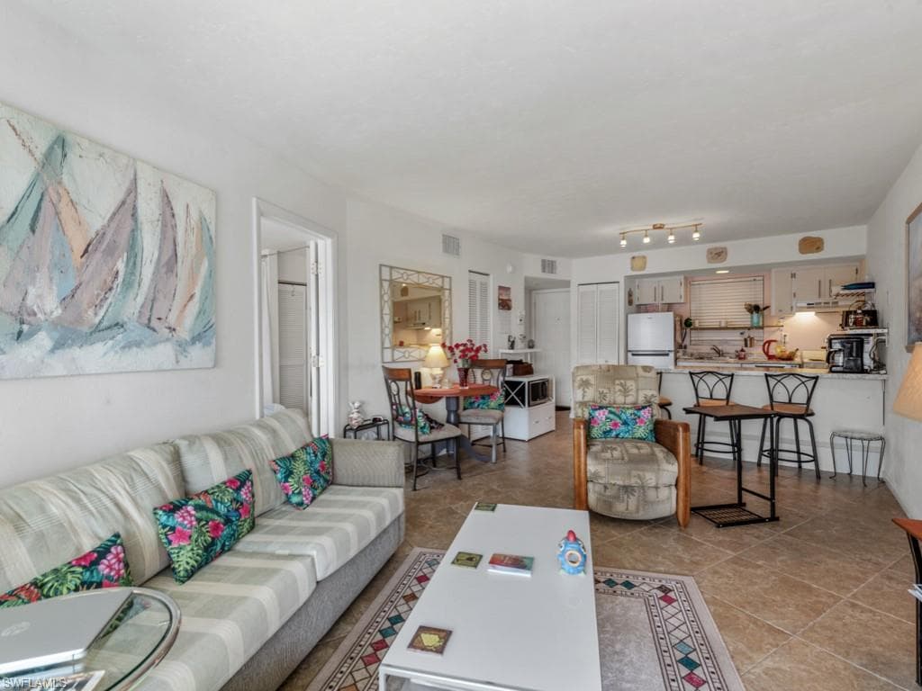 1027 Anglers Cv B501, Marco Island, FL 34145-11