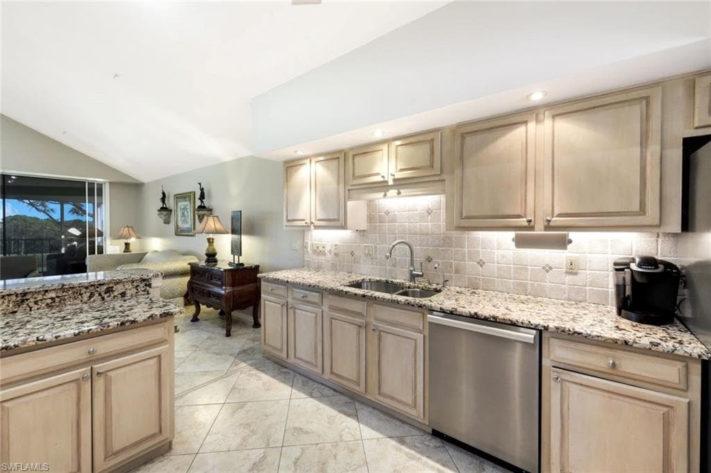 26890 Wedgewood Dr 404, Bonita Springs, FL 34134-15