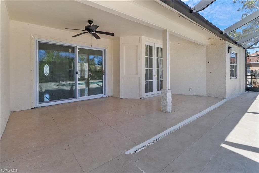 2540 47th Ter SW, Naples, FL 34116-25