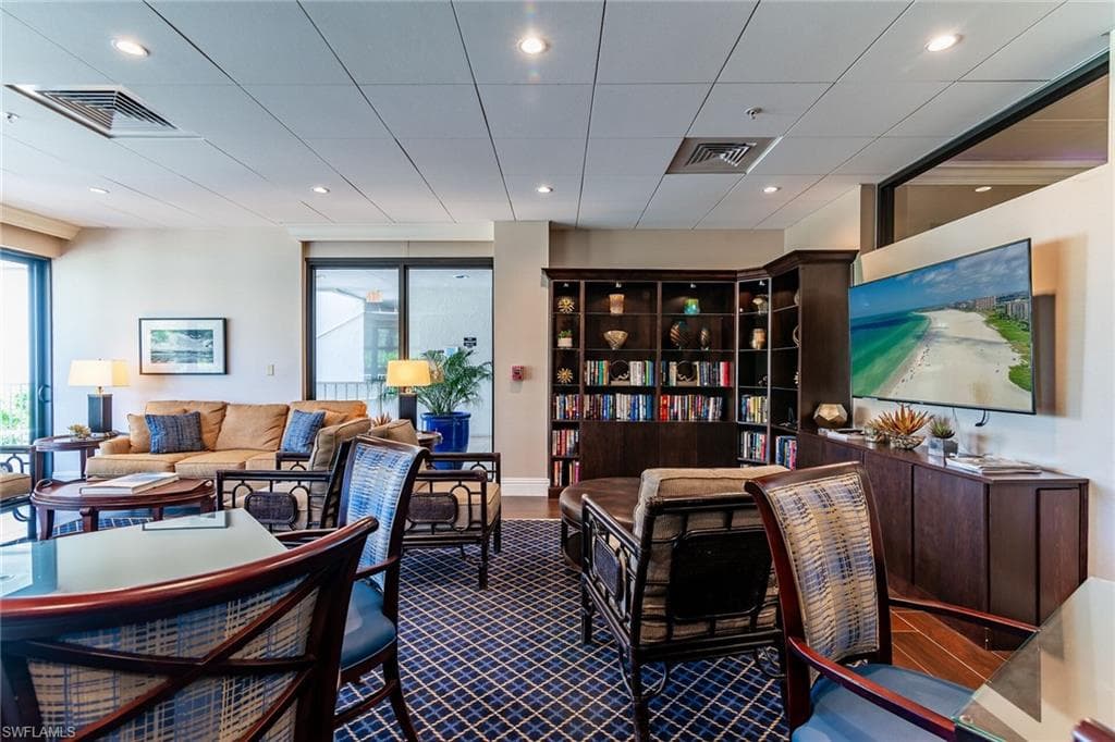 300 Collier Blvd 2104, Marco Island, FL 34145-38