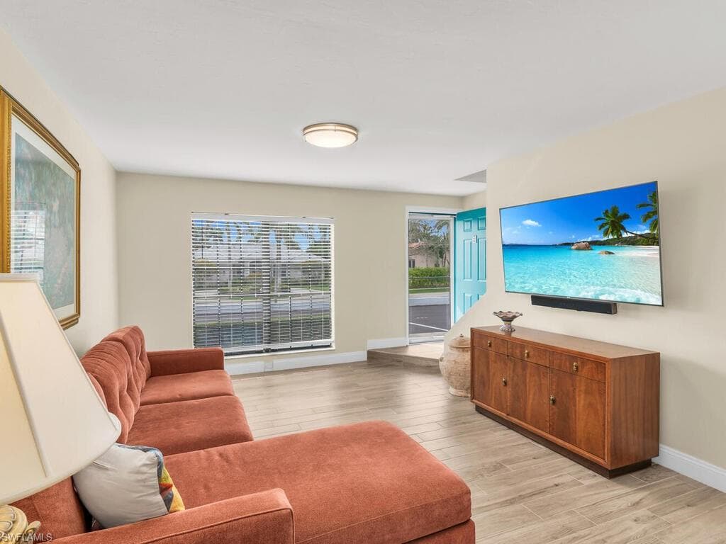 144 Clyburn Way W, Marco Island, FL 34145-11