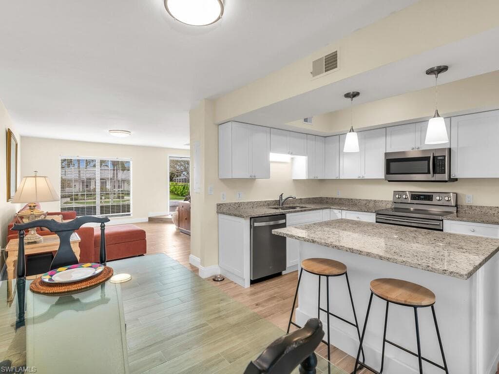 144 Clyburn Way W, Marco Island, FL 34145-1