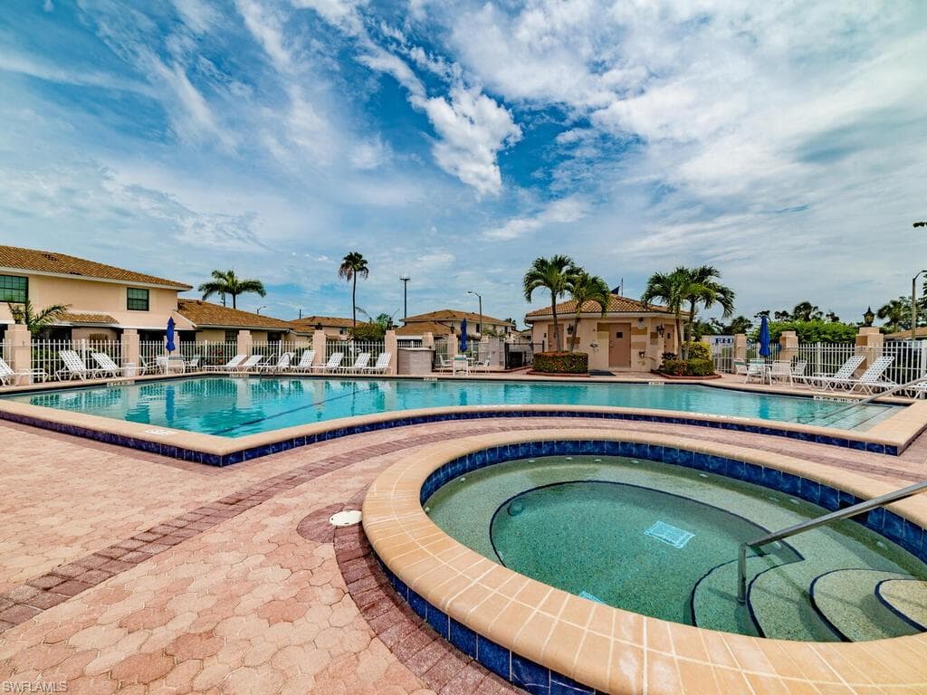 144 Clyburn Way W, Marco Island, FL 34145-22
