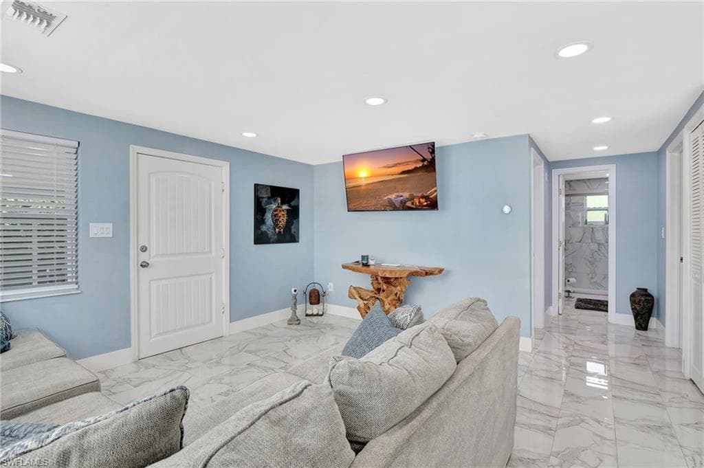 1009 Ridge St, Naples, FL 34103-15