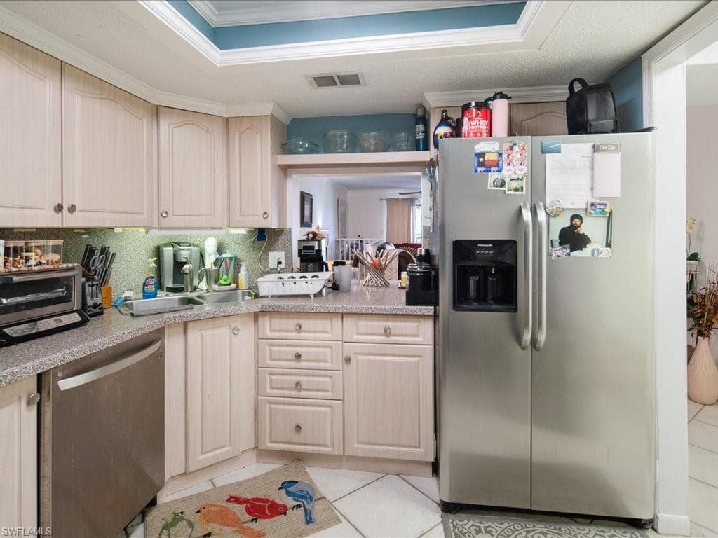 9395 Pennsylvania Ave 7, Bonita Springs, FL 34135-8
