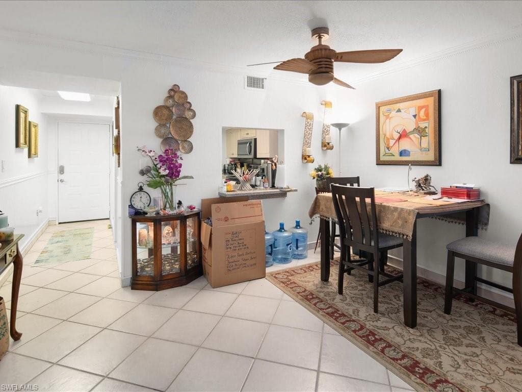 9395 Pennsylvania Ave 7, Bonita Springs, FL 34135-10