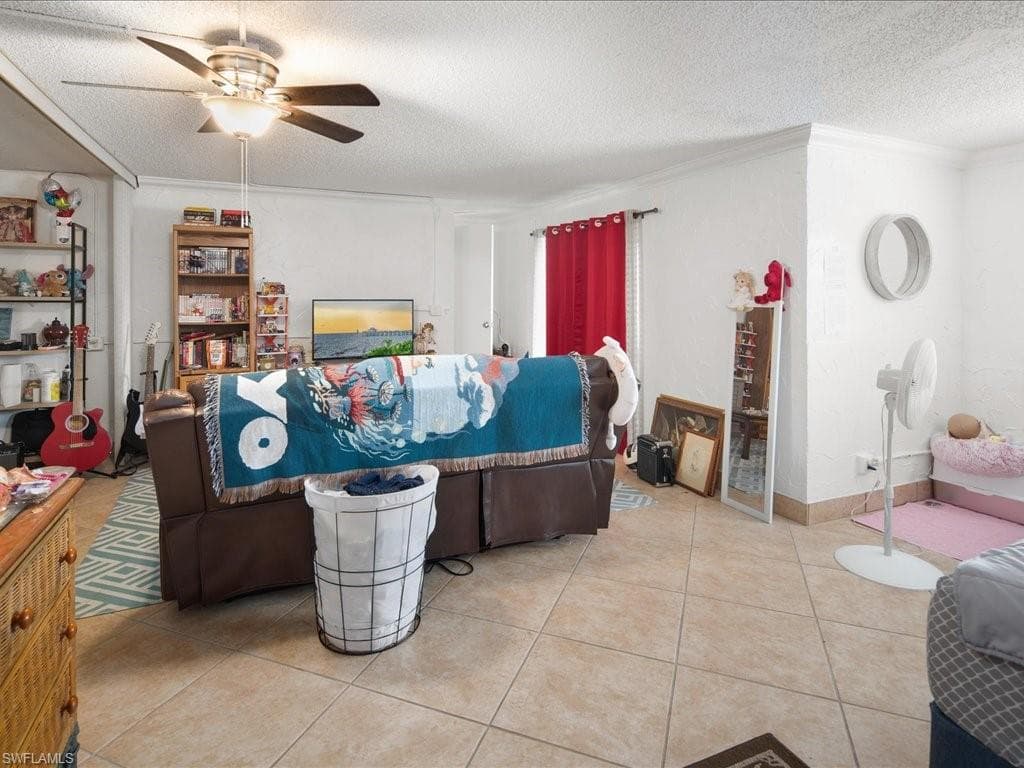 9395 Pennsylvania Ave 7, Bonita Springs, FL 34135-18