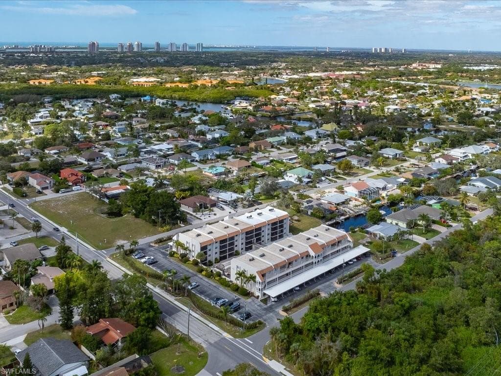 9395 Pennsylvania Ave 7, Bonita Springs, FL 34135-36