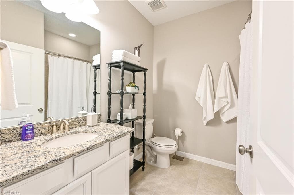 9389 Pocida Ct 202, Naples, FL 34119-21