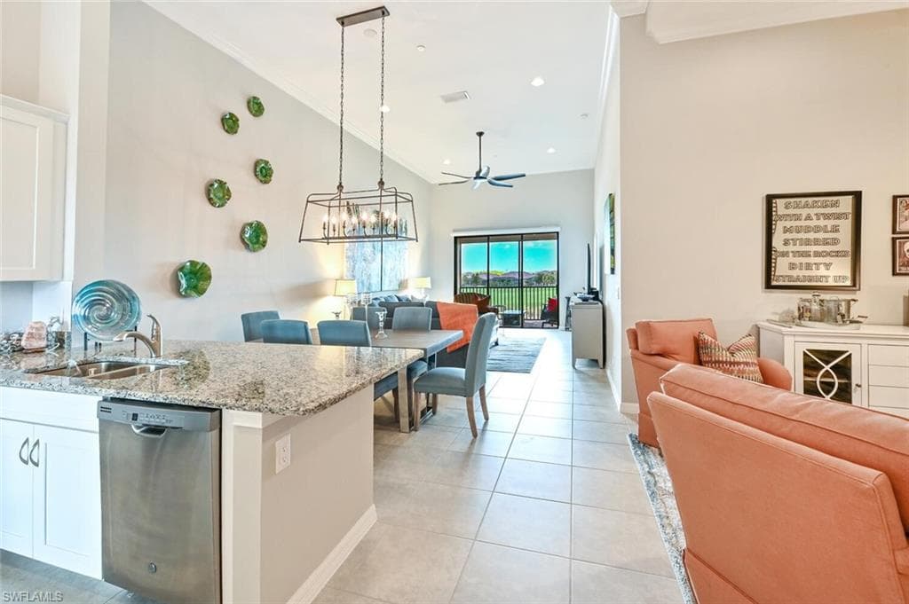 9389 Pocida Ct 202, Naples, FL 34119-6