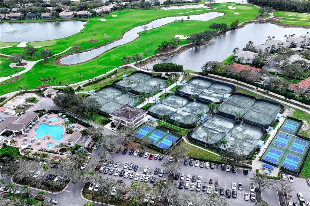 220 Vintage Cir B101, Naples, FL 34119-32