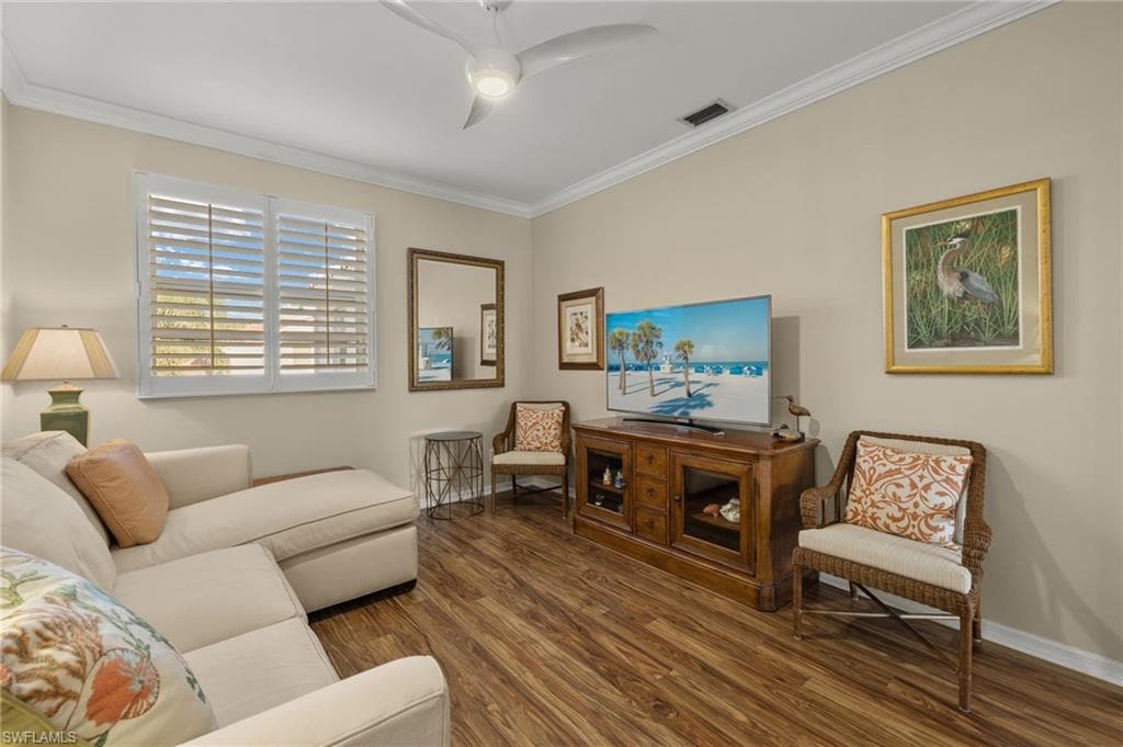 945 Eastham Way H203, Naples, FL 34104-28