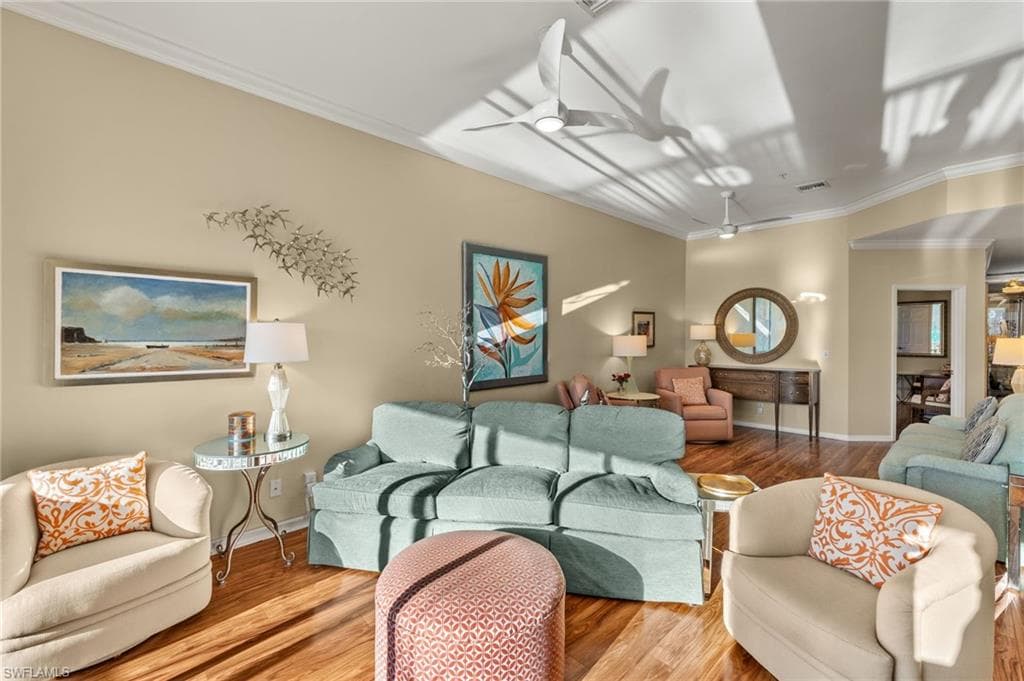 945 Eastham Way H203, Naples, FL 34104-5