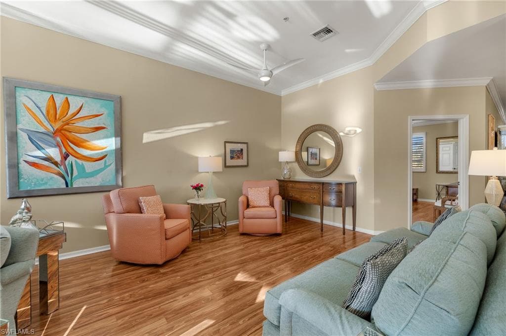 945 Eastham Way H203, Naples, FL 34104-7