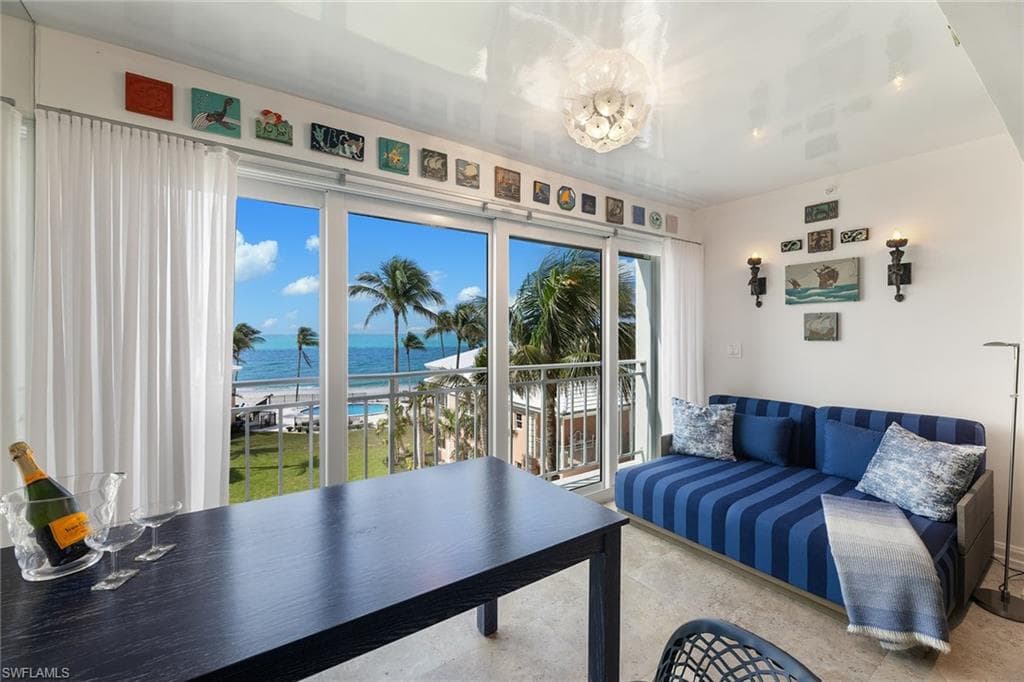2401 Gulf Shore Blvd N 44, Naples, FL 34103-16