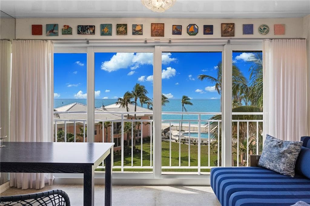 2401 Gulf Shore Blvd N 44, Naples, FL 34103-17