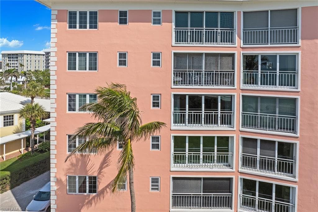 2401 Gulf Shore Blvd N 44, Naples, FL 34103-35