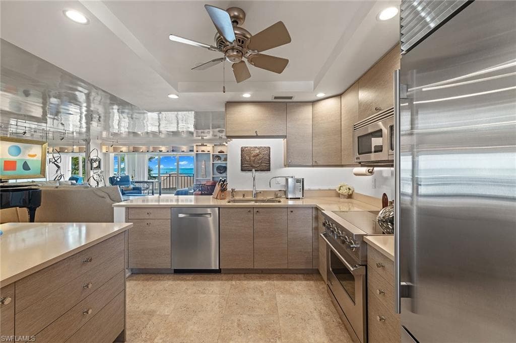 2401 Gulf Shore Blvd N 44, Naples, FL 34103-8