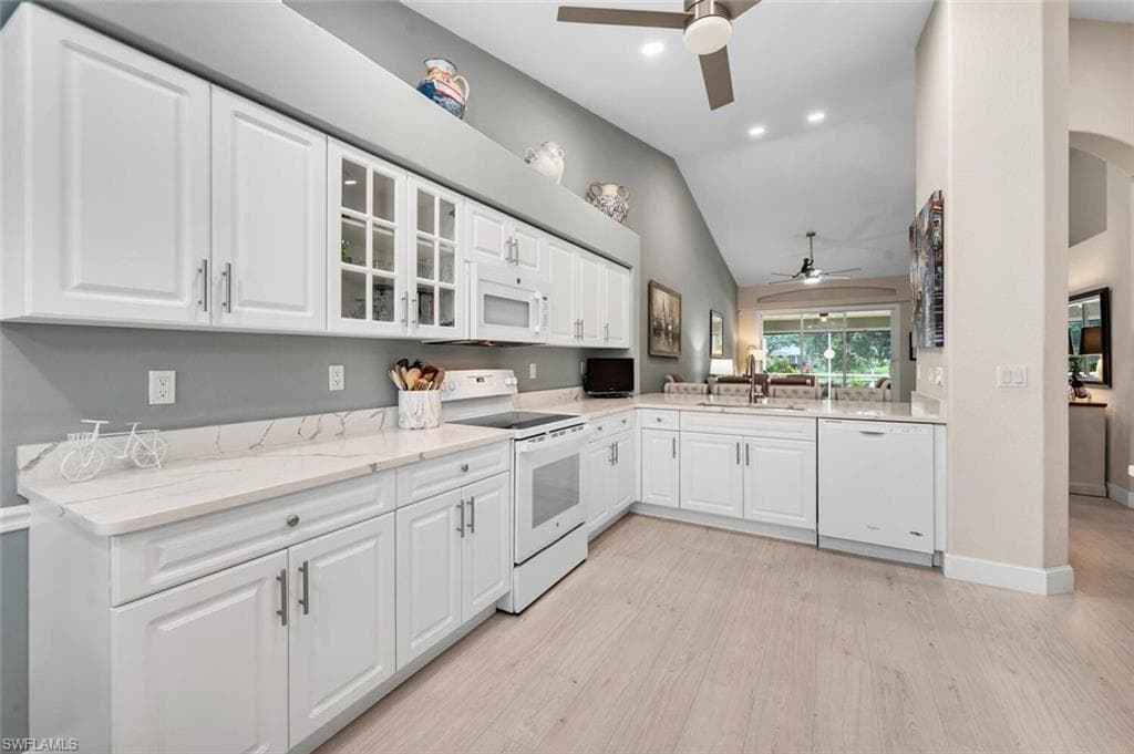 8310 Ibis Cove Dr, Naples, FL 34119-9