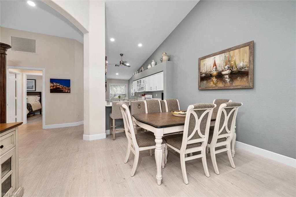 8310 Ibis Cove Dr, Naples, FL 34119-4