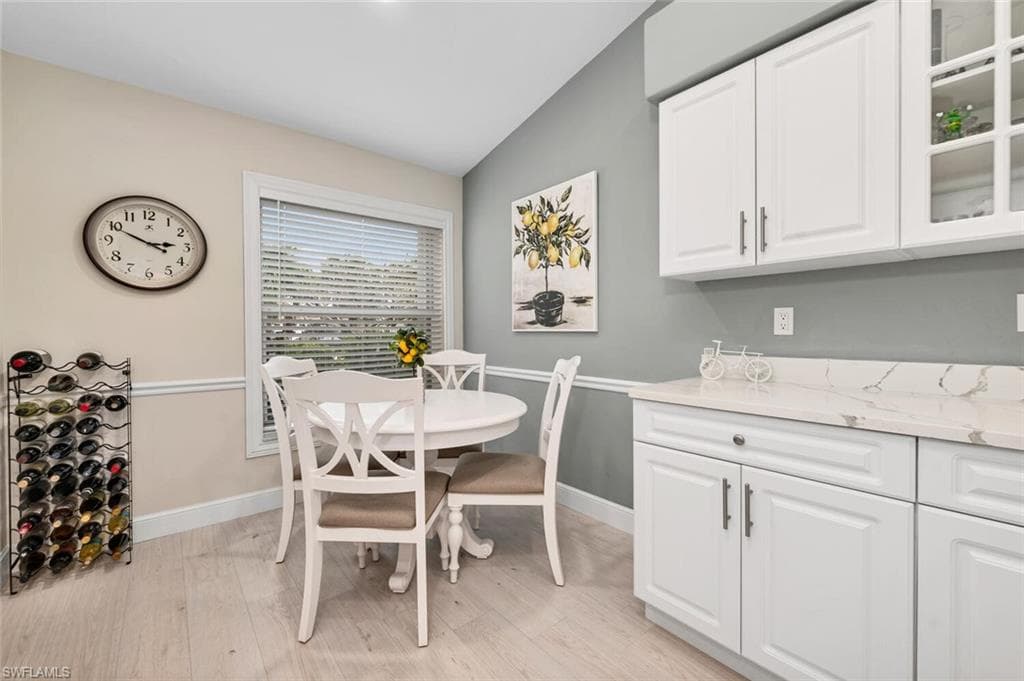 8310 Ibis Cove Dr, Naples, FL 34119-6