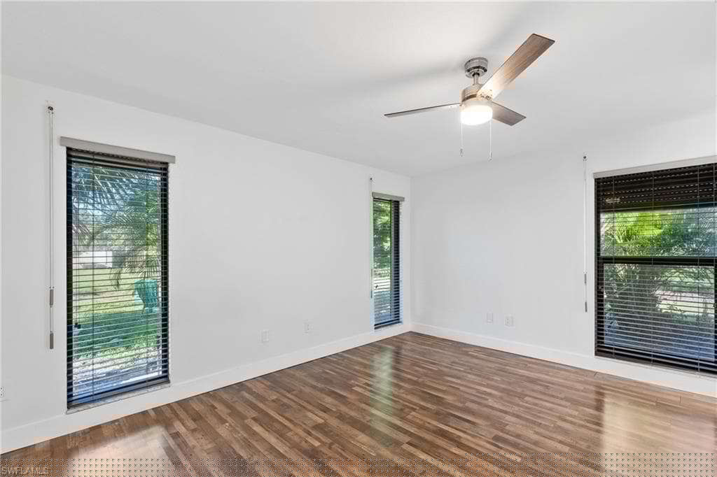 4000 Estero Bay Ln F25, Naples, FL 34112-14